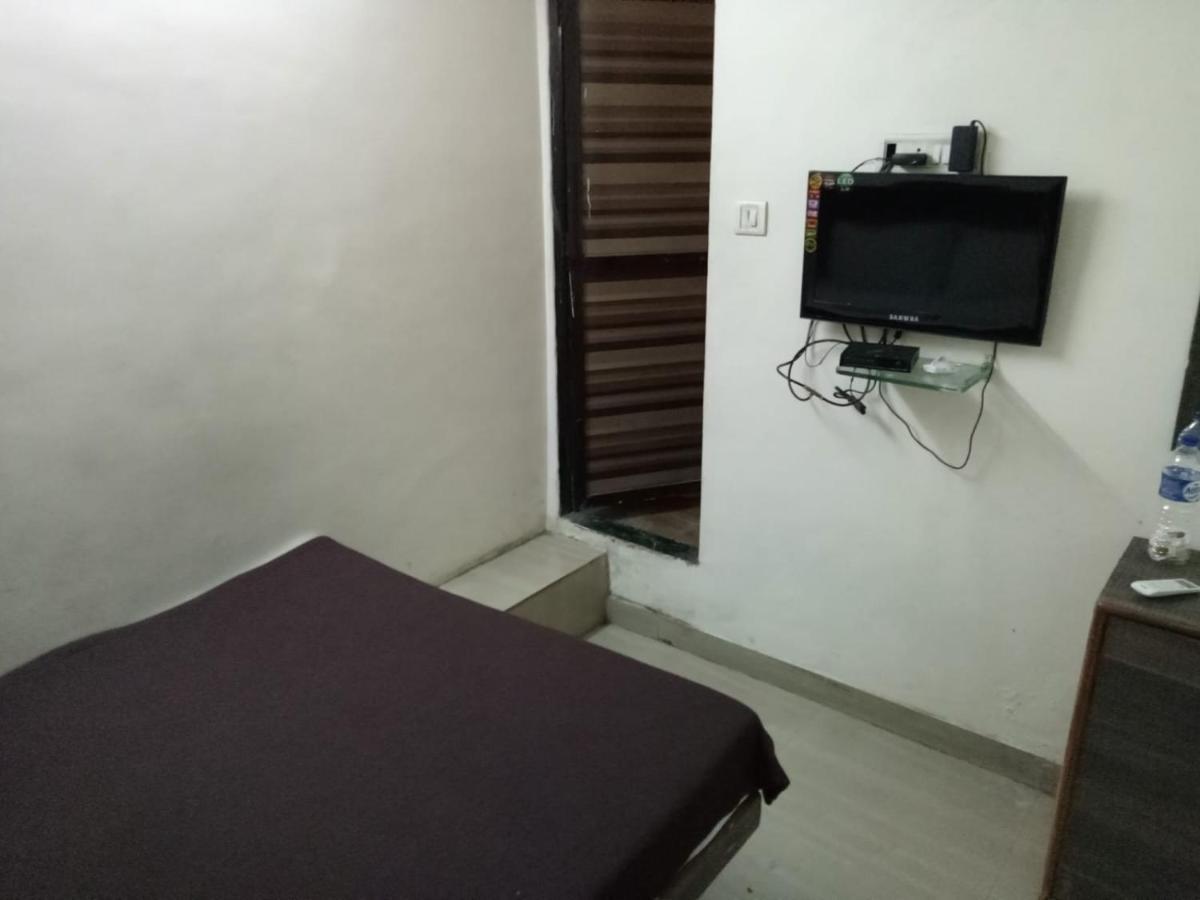 Hotel Janata Residency Bombaim Quarto foto